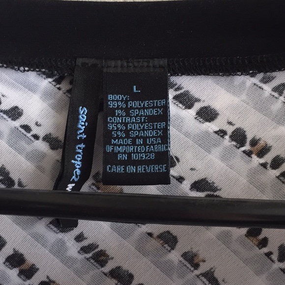 Saint Tropez Leopard print Blouse  Size Large - Picture 2 of 5